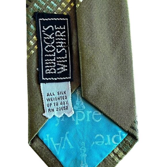Bullocks wilshire yapre men's neck tie. Green. SILK. Office Work Play! - Picture 2 of 3
